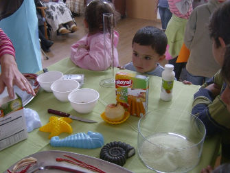 2013 maos na terra de gelatina