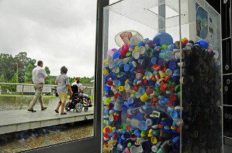 2014 recolha tampas plasticas