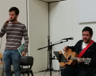 Os músicos em ação