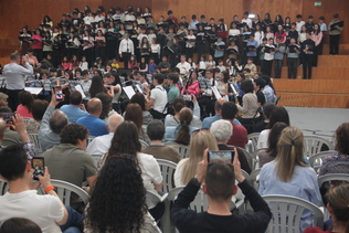 Alunos do Agrupamento de Escolas de Arouca participaram no excelente Concerto de Páscoa promovido pela Academia de Música de Arouca