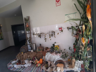 Tradições Vivas na EB e JI de Alvarenga: celebrar o Outono e as Colheitas.