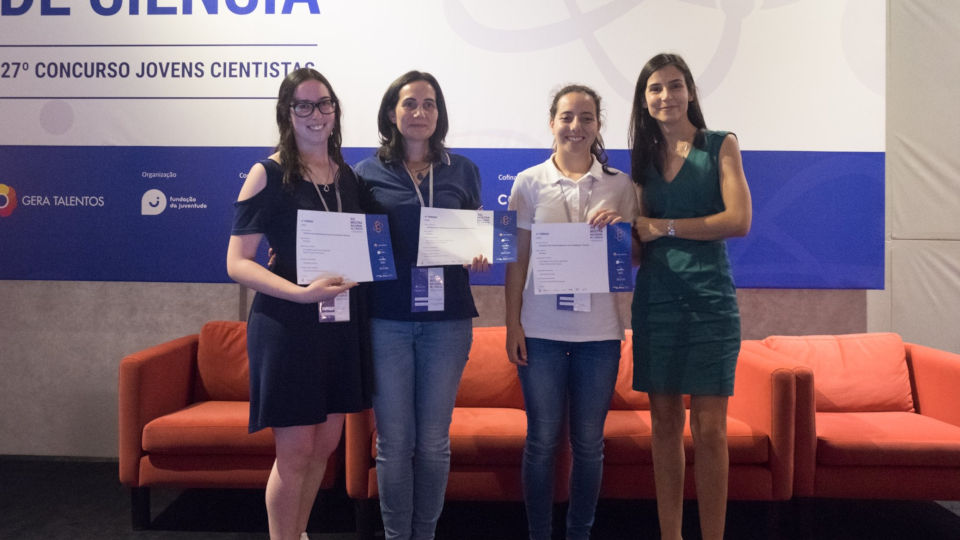 Jovens Cientistas premiadas